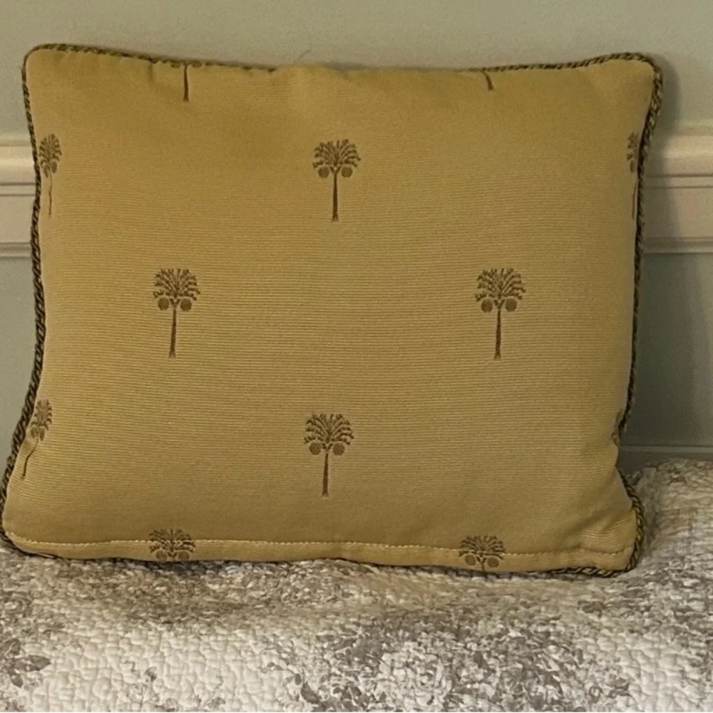 Vintage Ethan Allen Palm Trees Coconuts Embroidered Decorative Throw Pillow